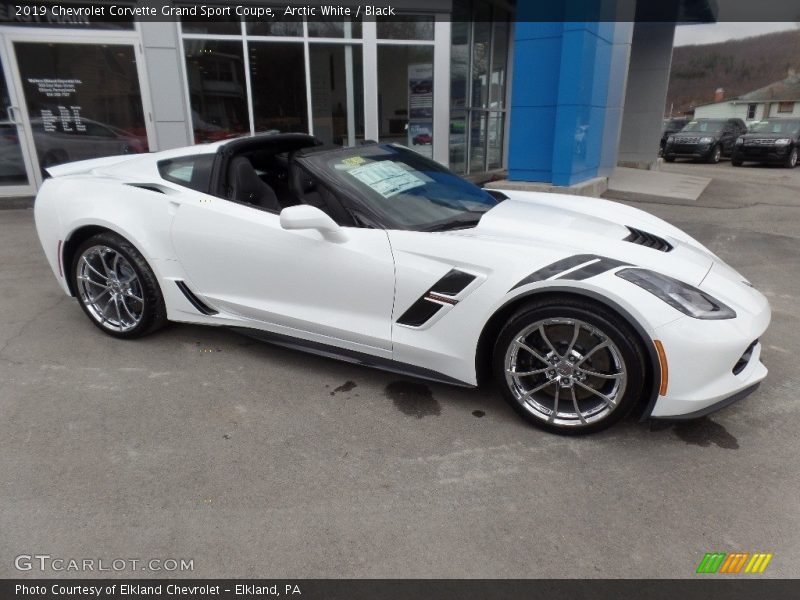 Arctic White / Black 2019 Chevrolet Corvette Grand Sport Coupe