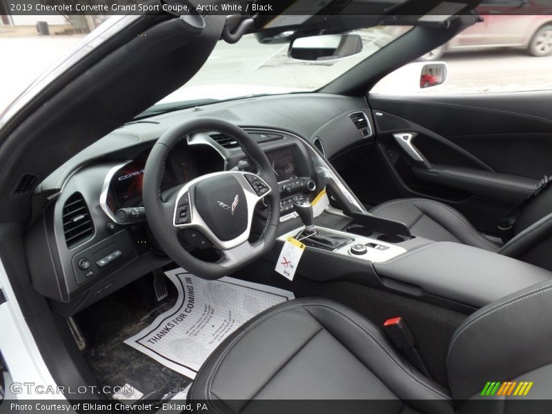 Arctic White / Black 2019 Chevrolet Corvette Grand Sport Coupe