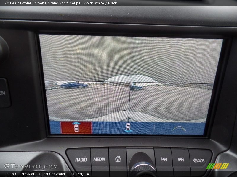 Arctic White / Black 2019 Chevrolet Corvette Grand Sport Coupe