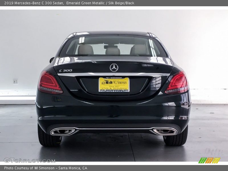 Emerald Green Metallic / Silk Beige/Black 2019 Mercedes-Benz C 300 Sedan