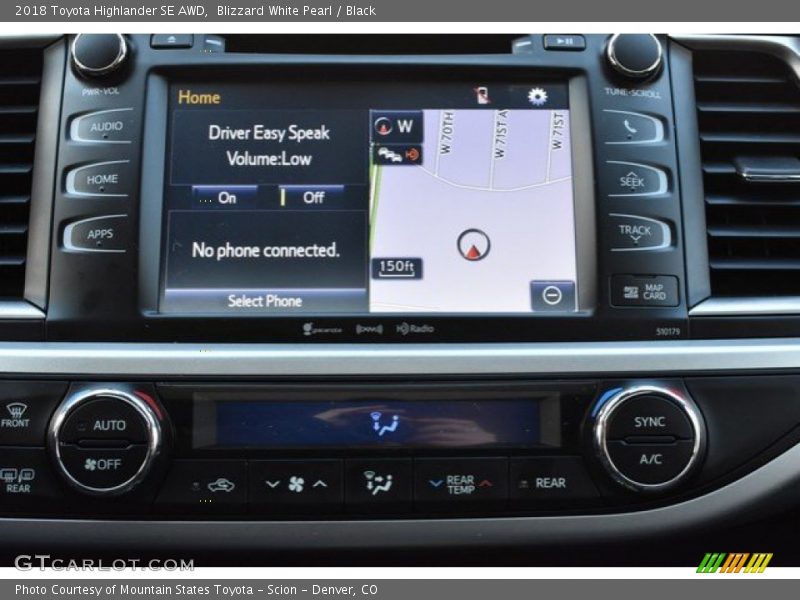 Blizzard White Pearl / Black 2018 Toyota Highlander SE AWD
