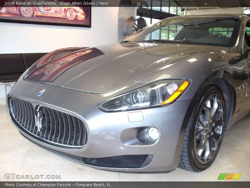 Grigio Alfieri (Silver) / Nero 2008 Maserati GranTurismo