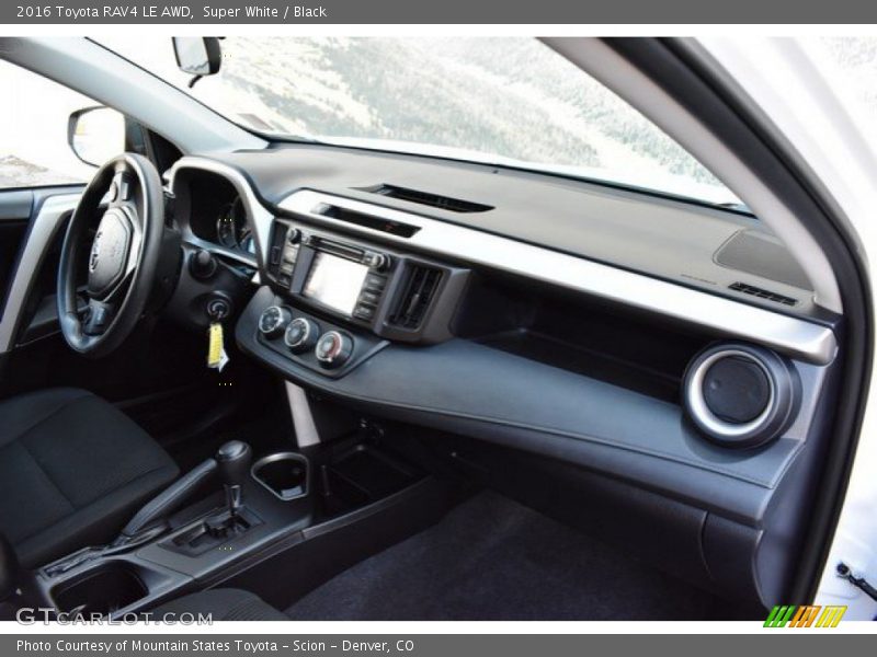 Super White / Black 2016 Toyota RAV4 LE AWD