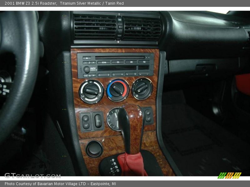 Titanium Silver Metallic / Tanin Red 2001 BMW Z3 2.5i Roadster