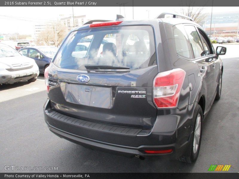 Quartz Blue Pearl / Gray 2016 Subaru Forester 2.5i