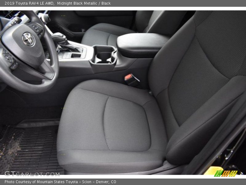 Midnight Black Metallic / Black 2019 Toyota RAV4 LE AWD