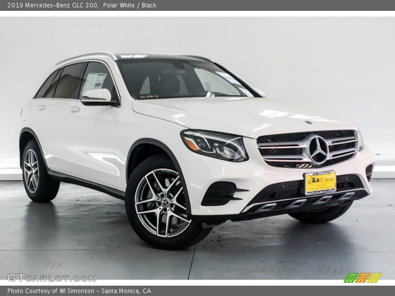 Polar White / Black 2019 Mercedes-Benz GLC 300