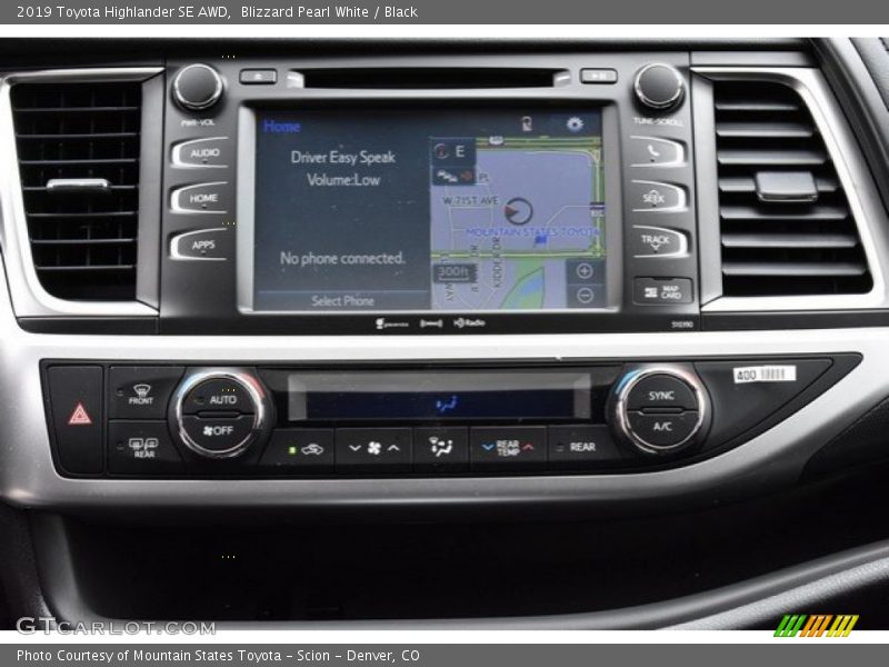 Blizzard Pearl White / Black 2019 Toyota Highlander SE AWD