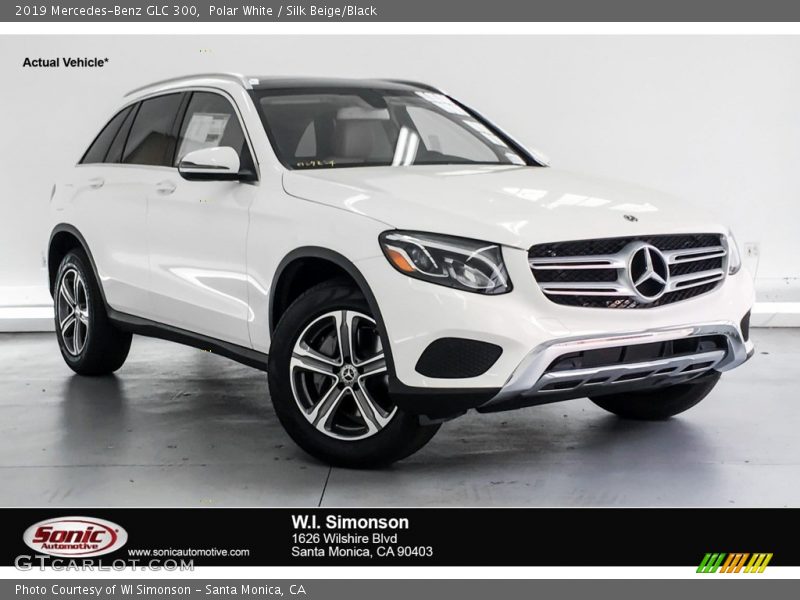 Polar White / Silk Beige/Black 2019 Mercedes-Benz GLC 300