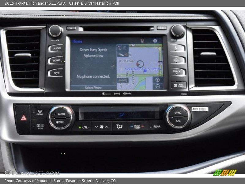 Celestial Silver Metallic / Ash 2019 Toyota Highlander XLE AWD