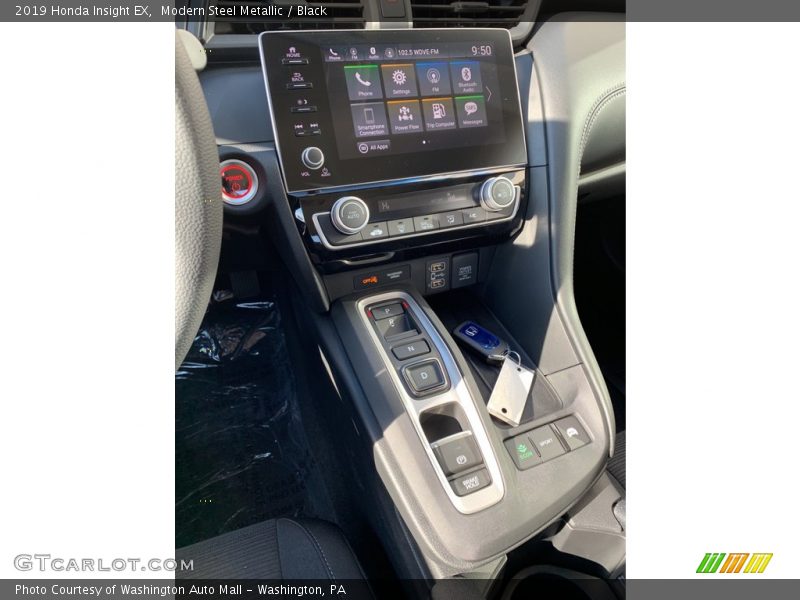 Modern Steel Metallic / Black 2019 Honda Insight EX