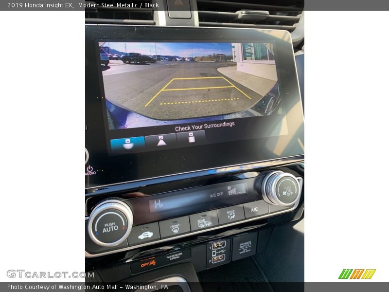 Modern Steel Metallic / Black 2019 Honda Insight EX