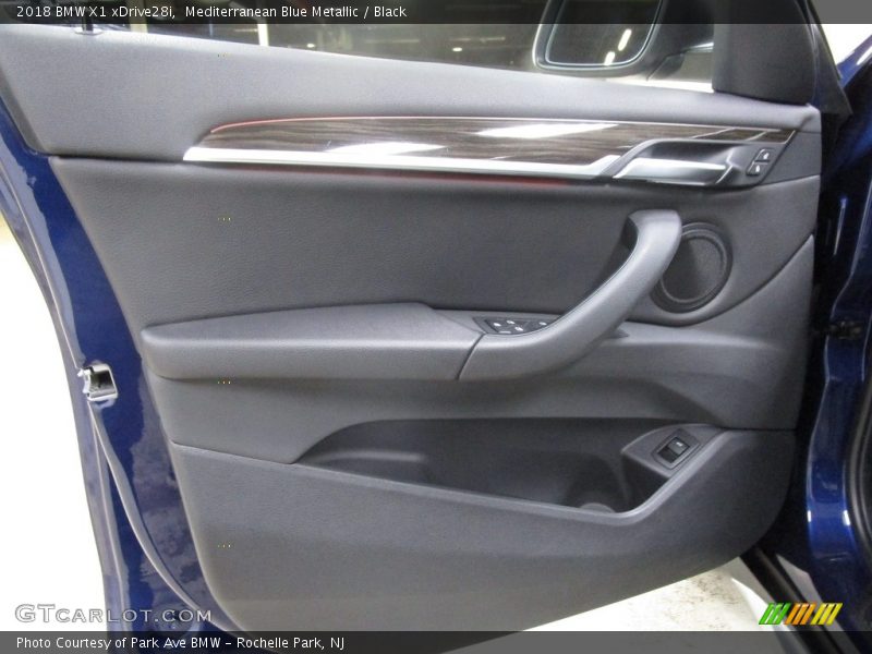 Mediterranean Blue Metallic / Black 2018 BMW X1 xDrive28i