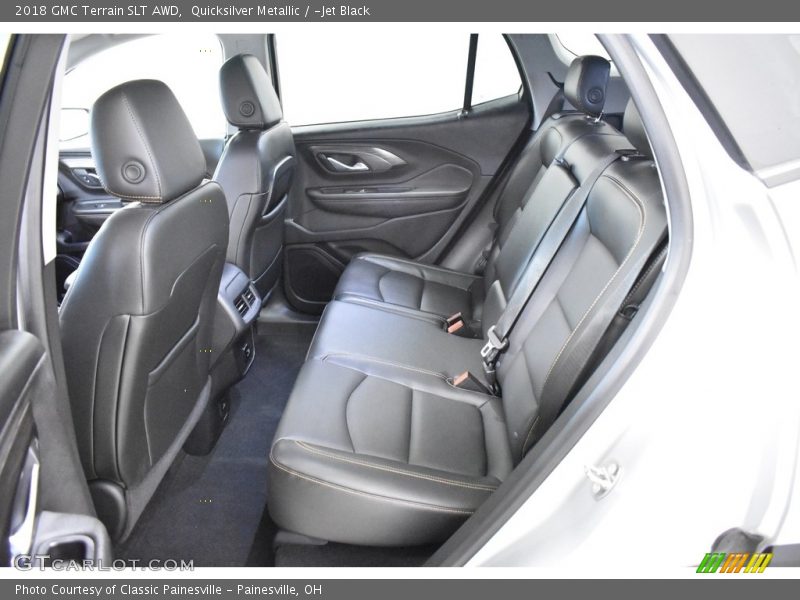 Quicksilver Metallic / ­Jet Black 2018 GMC Terrain SLT AWD
