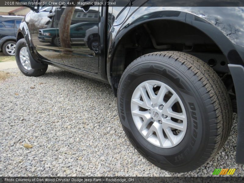 Magnetic Black / Steel 2018 Nissan Frontier SV Crew Cab 4x4