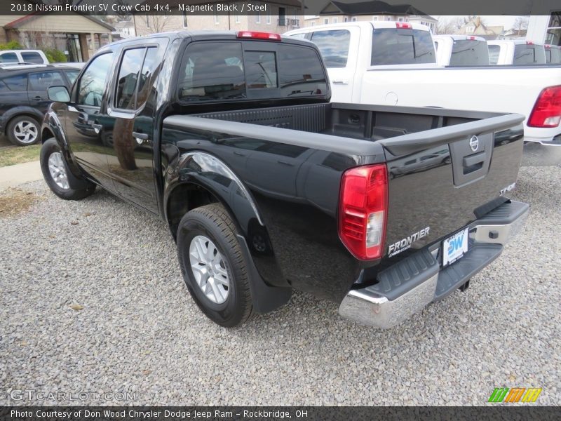 Magnetic Black / Steel 2018 Nissan Frontier SV Crew Cab 4x4