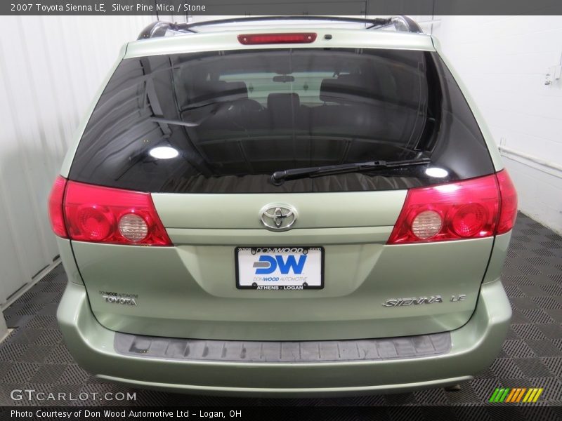 Silver Pine Mica / Stone 2007 Toyota Sienna LE