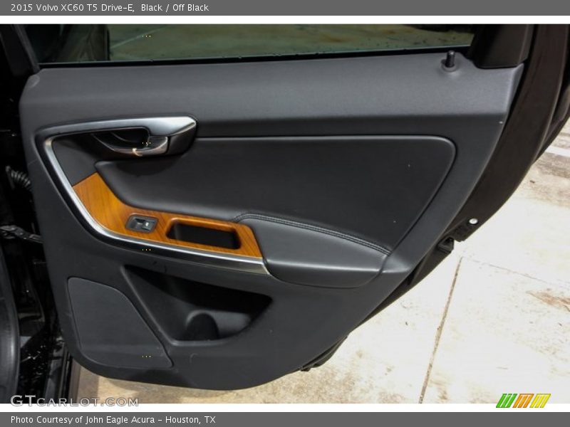 Black / Off Black 2015 Volvo XC60 T5 Drive-E