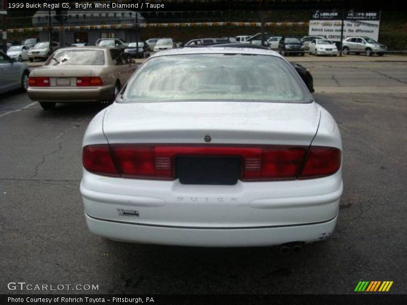 Bright White Diamond / Taupe 1999 Buick Regal GS