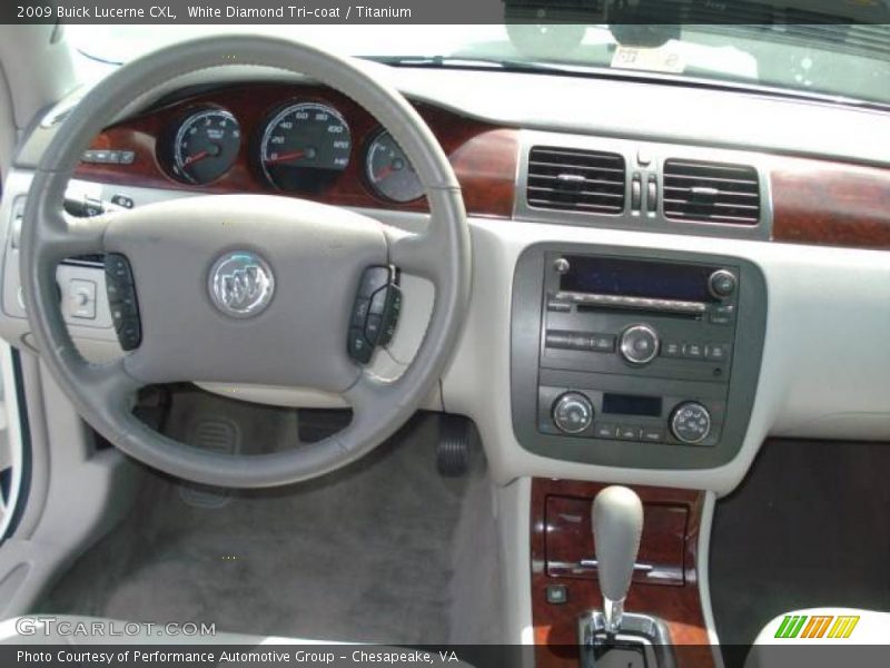 White Diamond Tri-coat / Titanium 2009 Buick Lucerne CXL