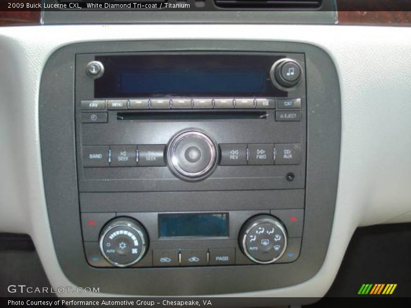 White Diamond Tri-coat / Titanium 2009 Buick Lucerne CXL