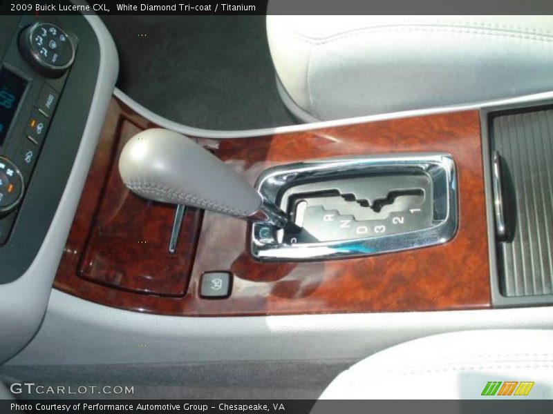 White Diamond Tri-coat / Titanium 2009 Buick Lucerne CXL
