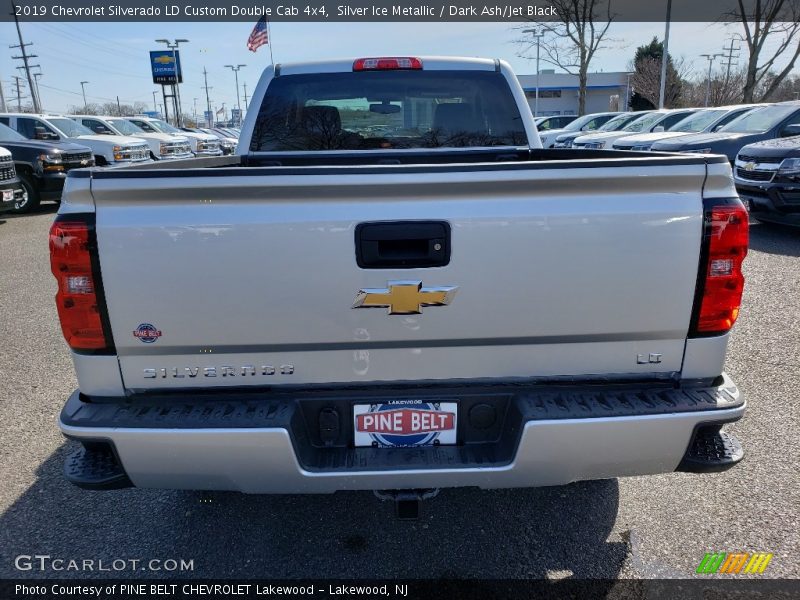 Silver Ice Metallic / Dark Ash/Jet Black 2019 Chevrolet Silverado LD Custom Double Cab 4x4