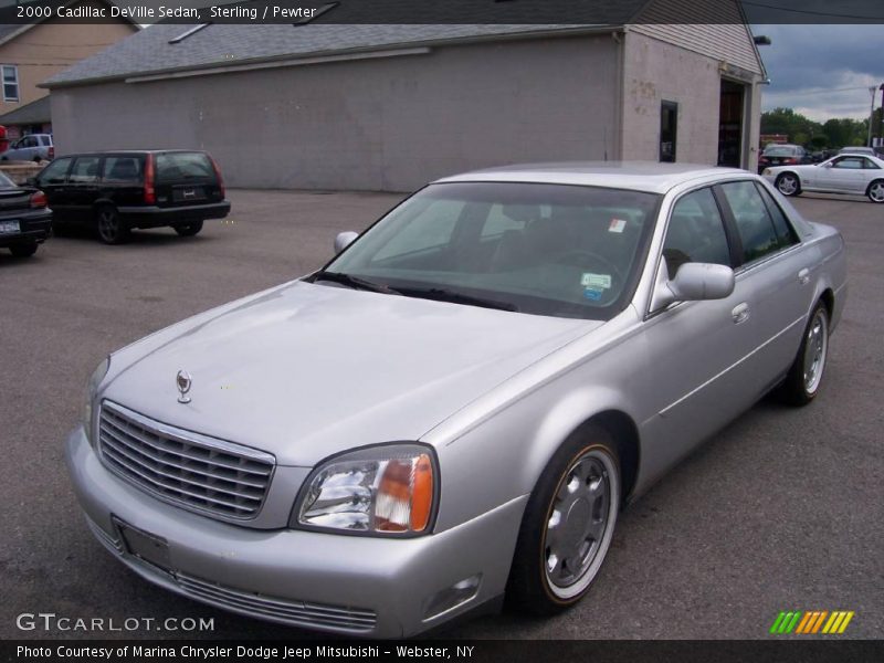Sterling / Pewter 2000 Cadillac DeVille Sedan