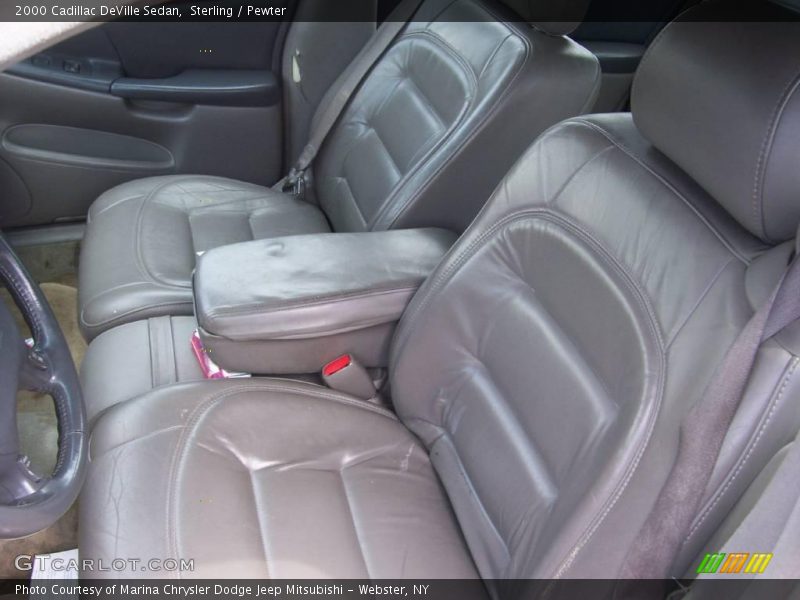 Sterling / Pewter 2000 Cadillac DeVille Sedan