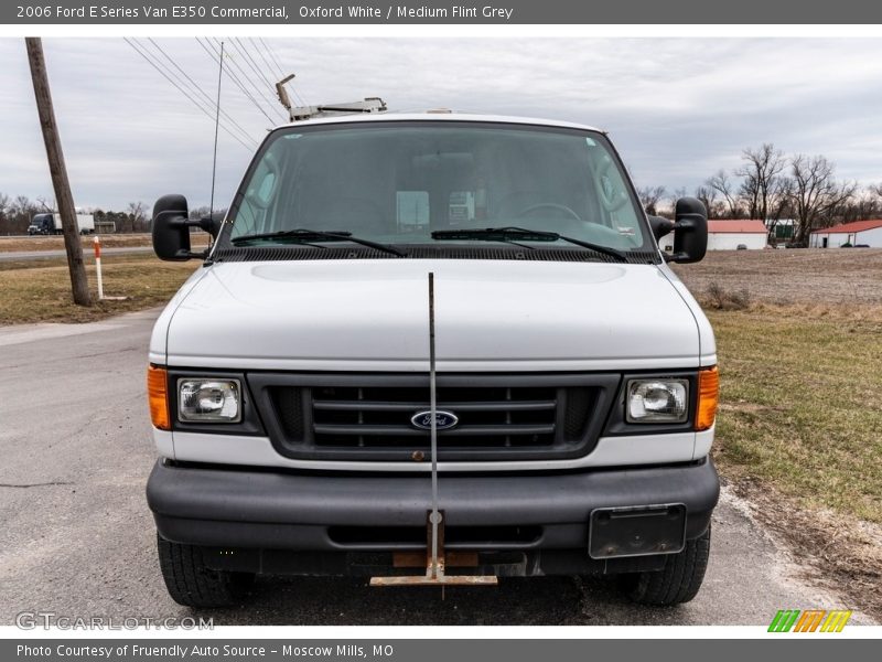 Oxford White / Medium Flint Grey 2006 Ford E Series Van E350 Commercial