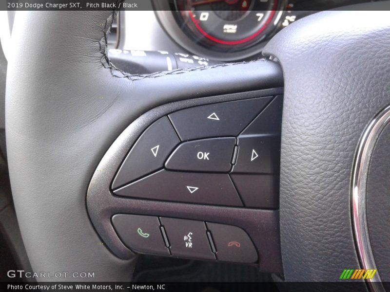 Pitch Black / Black 2019 Dodge Charger SXT