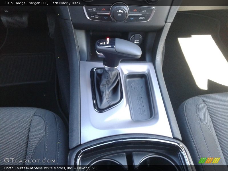 Pitch Black / Black 2019 Dodge Charger SXT