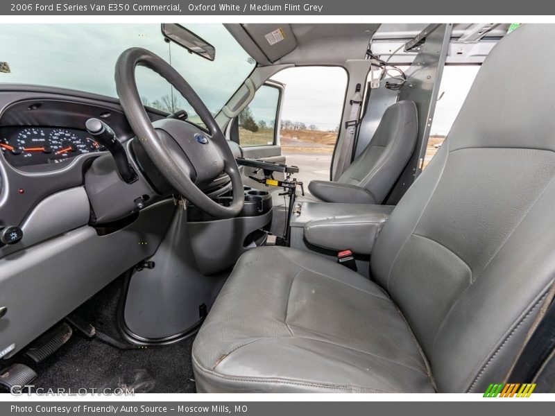 Oxford White / Medium Flint Grey 2006 Ford E Series Van E350 Commercial