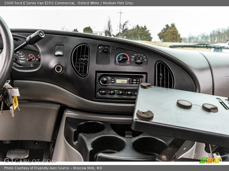 Oxford White / Medium Flint Grey 2006 Ford E Series Van E350 Commercial