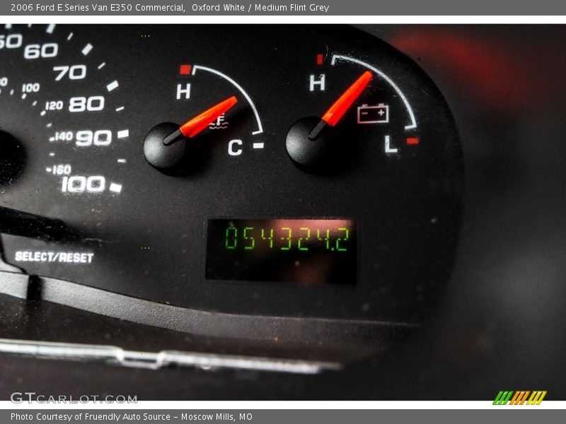 Oxford White / Medium Flint Grey 2006 Ford E Series Van E350 Commercial