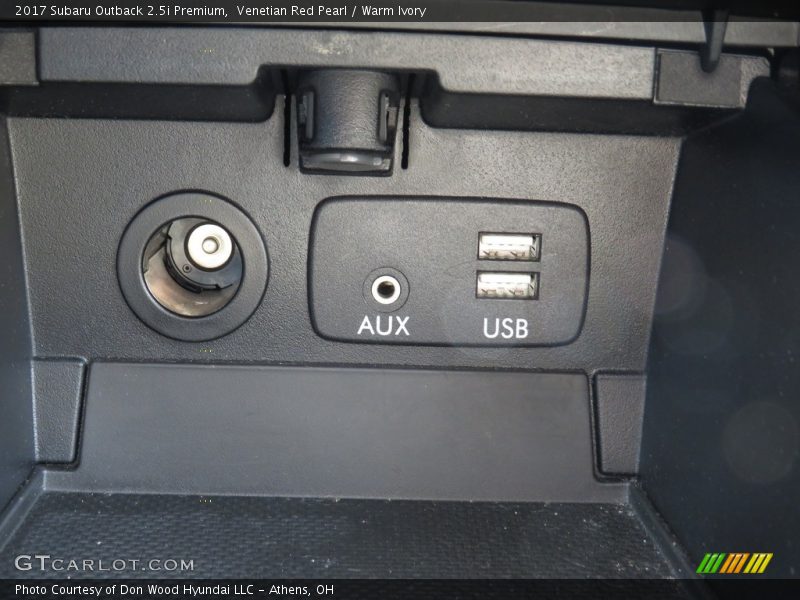 Venetian Red Pearl / Warm Ivory 2017 Subaru Outback 2.5i Premium