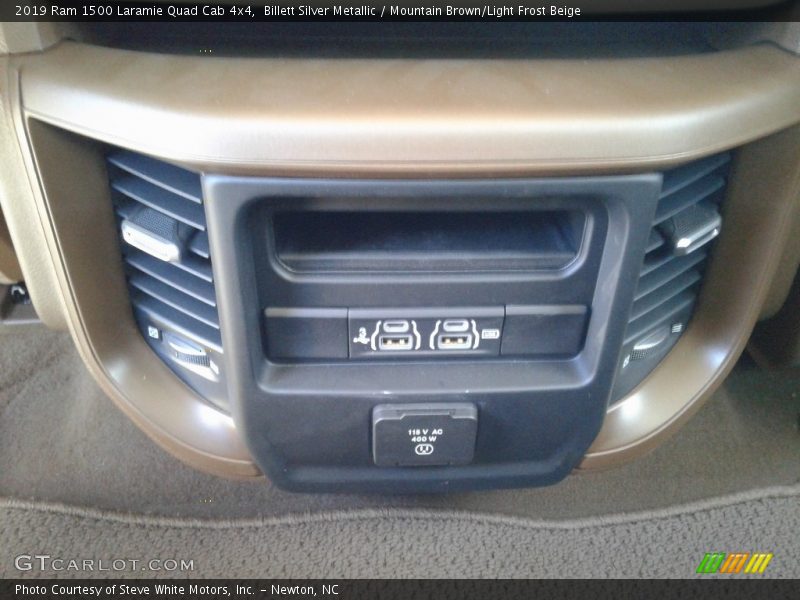Billett Silver Metallic / Mountain Brown/Light Frost Beige 2019 Ram 1500 Laramie Quad Cab 4x4