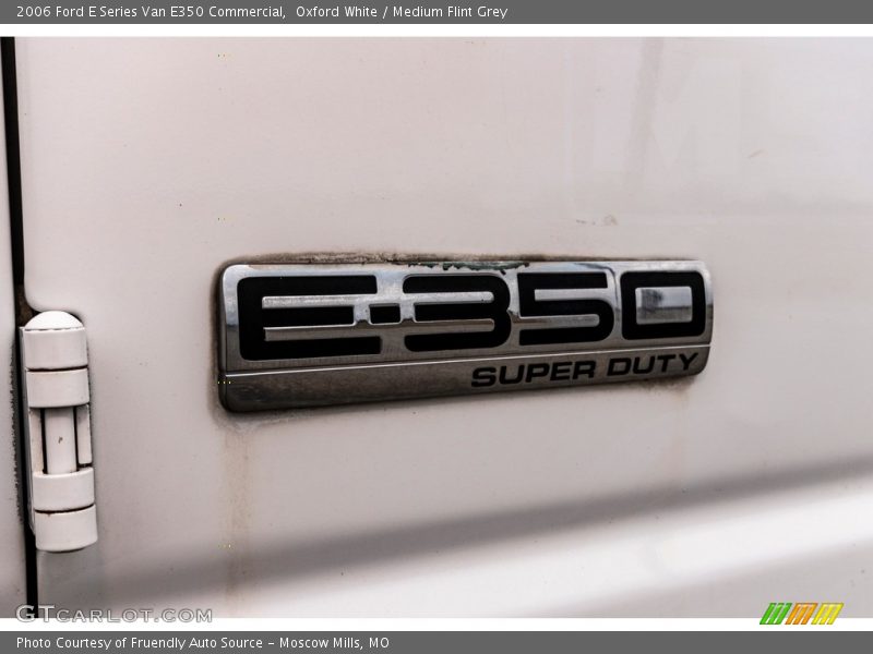 Oxford White / Medium Flint Grey 2006 Ford E Series Van E350 Commercial