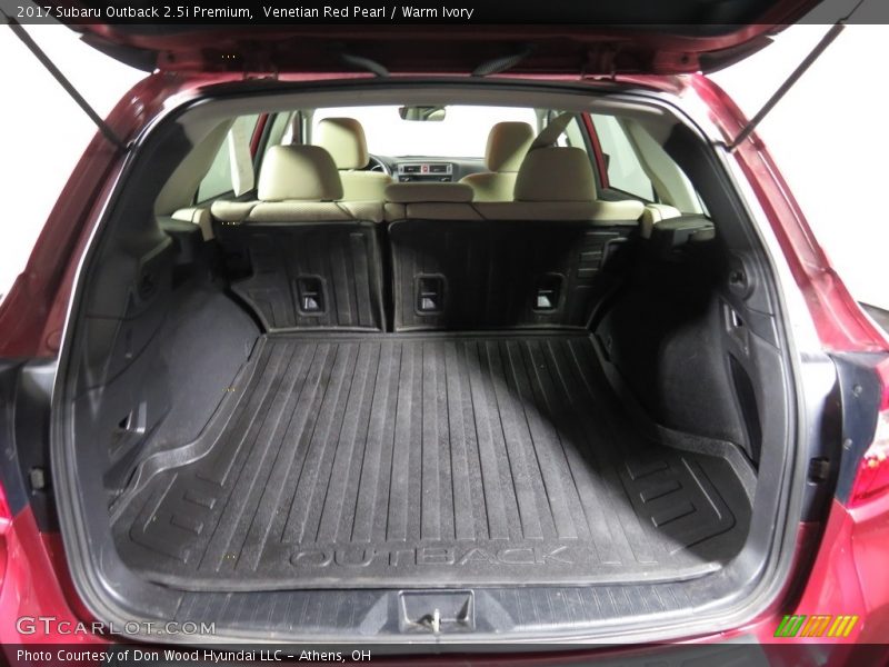 Venetian Red Pearl / Warm Ivory 2017 Subaru Outback 2.5i Premium