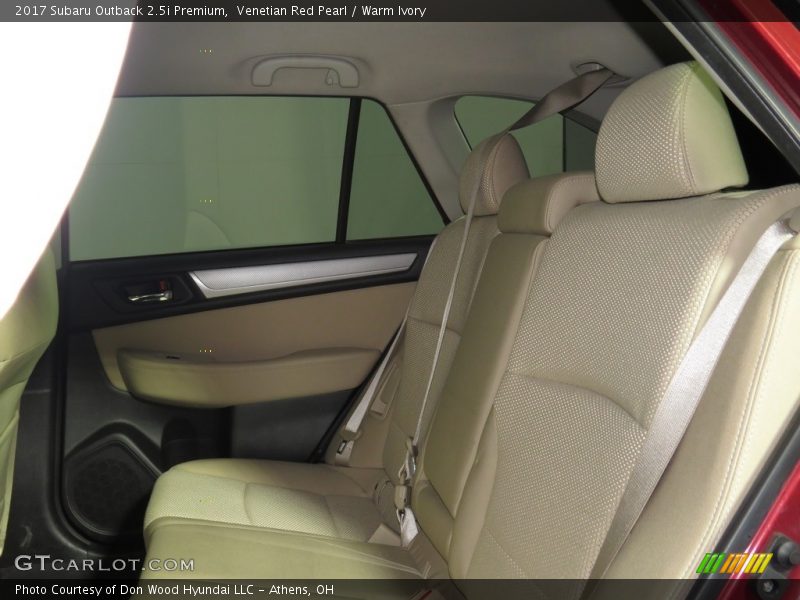 Venetian Red Pearl / Warm Ivory 2017 Subaru Outback 2.5i Premium