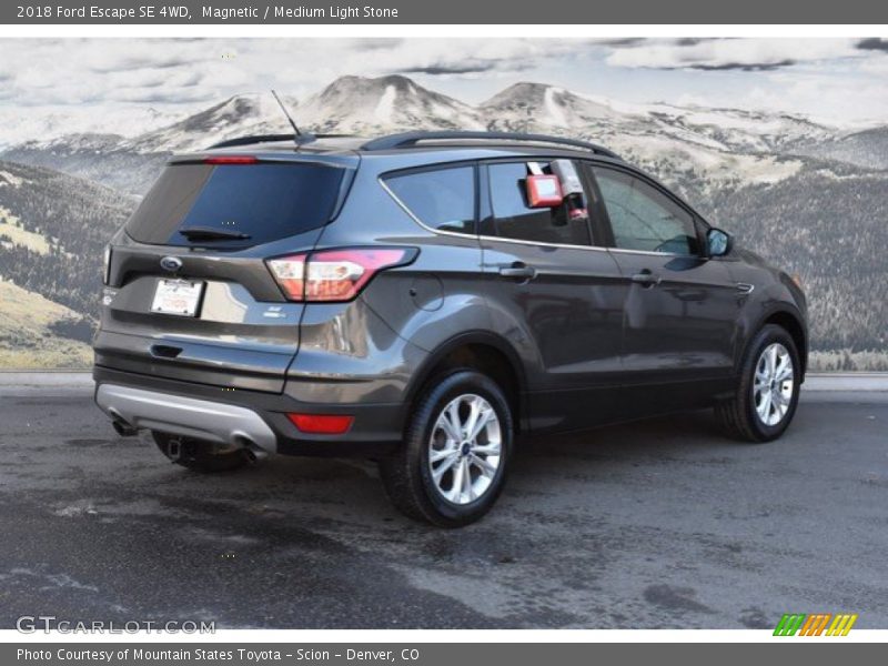 Magnetic / Medium Light Stone 2018 Ford Escape SE 4WD