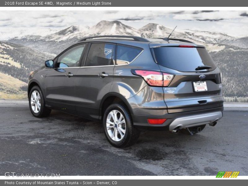 Magnetic / Medium Light Stone 2018 Ford Escape SE 4WD