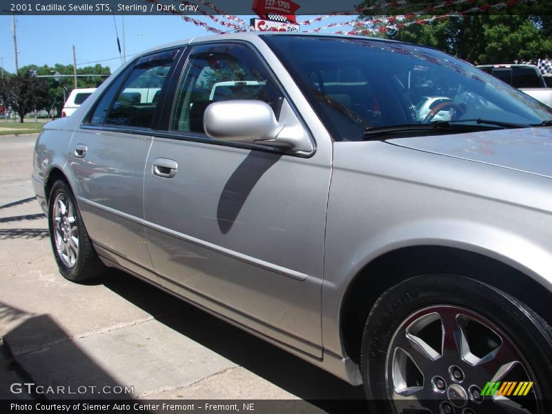 Sterling / Dark Gray 2001 Cadillac Seville STS