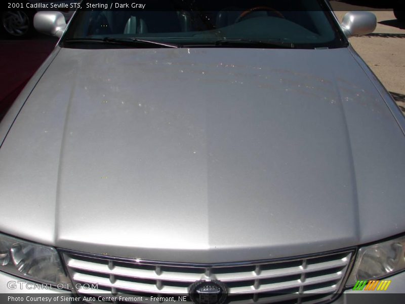 Sterling / Dark Gray 2001 Cadillac Seville STS