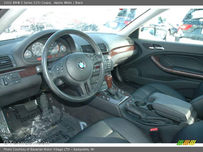 Alpine White / Black 2002 BMW 3 Series 325i Coupe