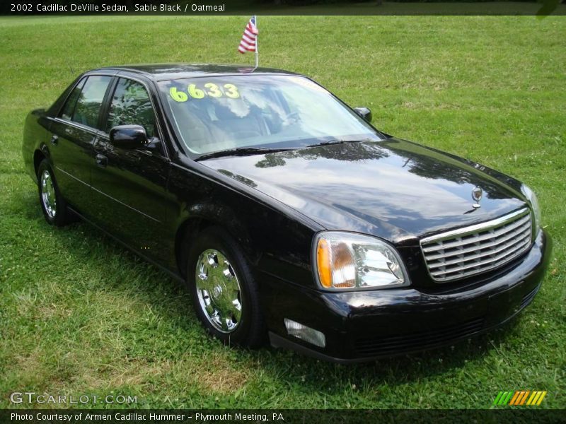 Sable Black / Oatmeal 2002 Cadillac DeVille Sedan