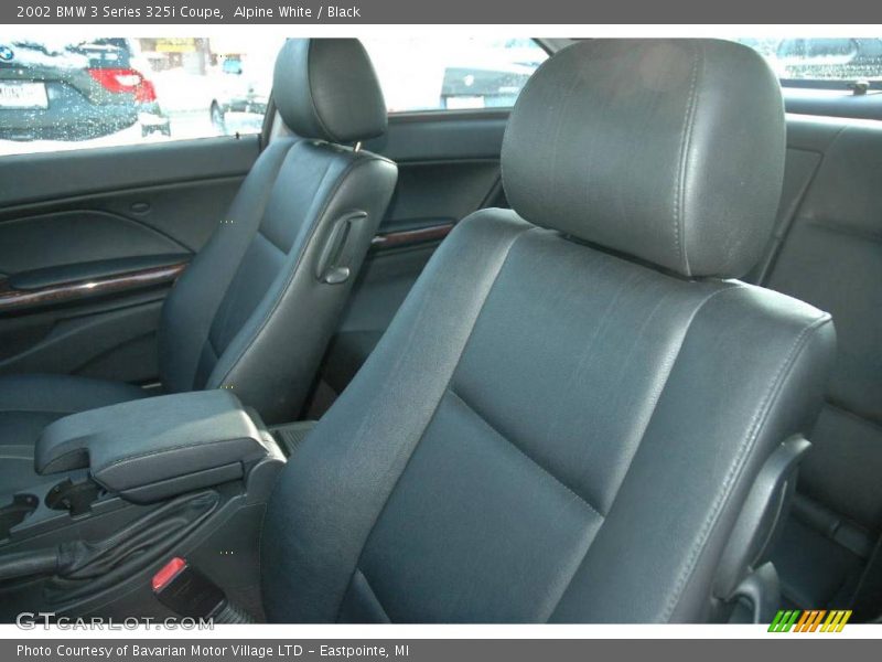 Alpine White / Black 2002 BMW 3 Series 325i Coupe