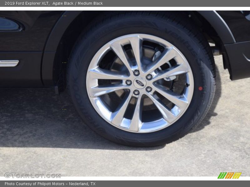 Agate Black / Medium Black 2019 Ford Explorer XLT