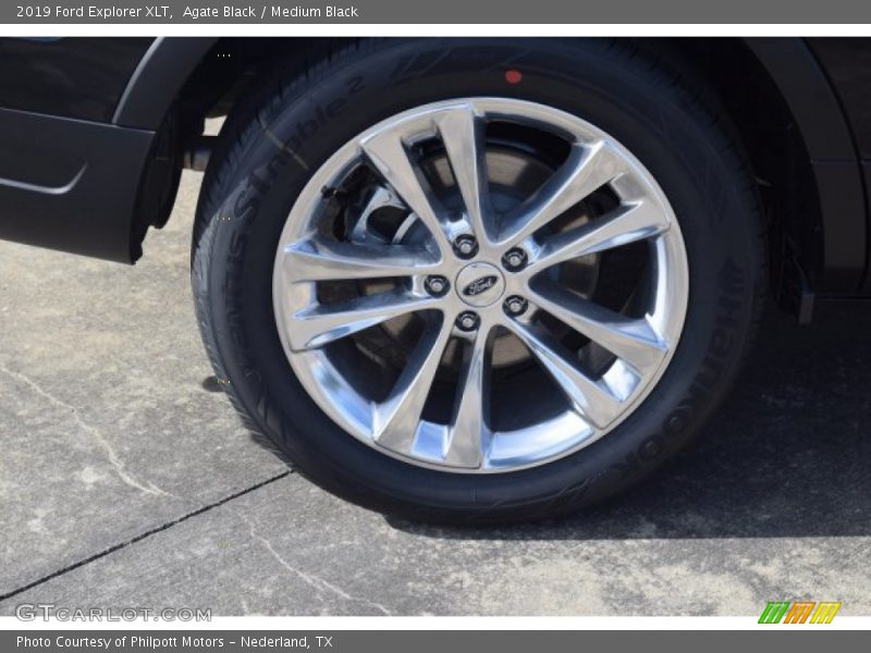 Agate Black / Medium Black 2019 Ford Explorer XLT