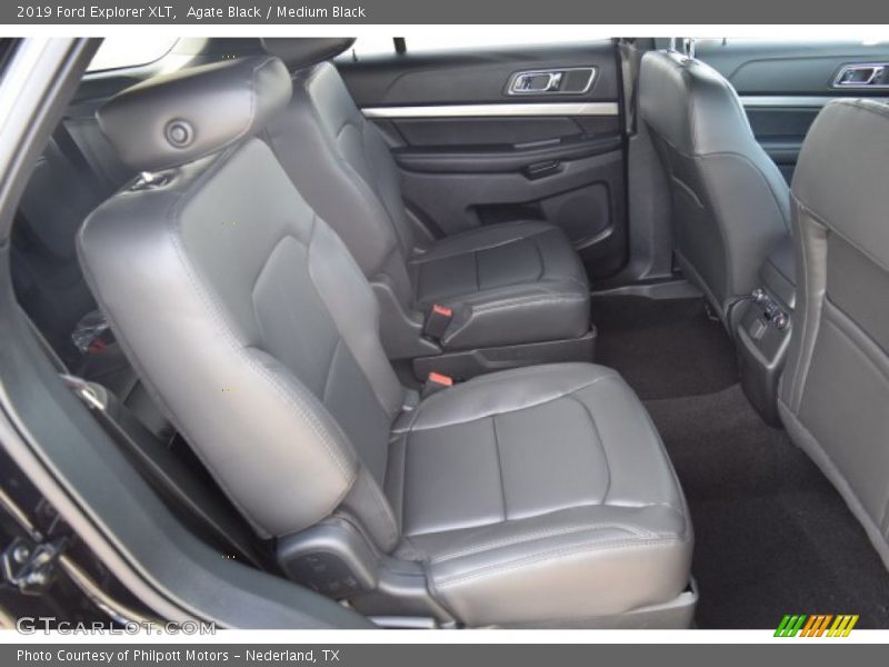 Agate Black / Medium Black 2019 Ford Explorer XLT
